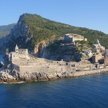 Supercasona Pratica Villa Sarzana Eksteriør billede